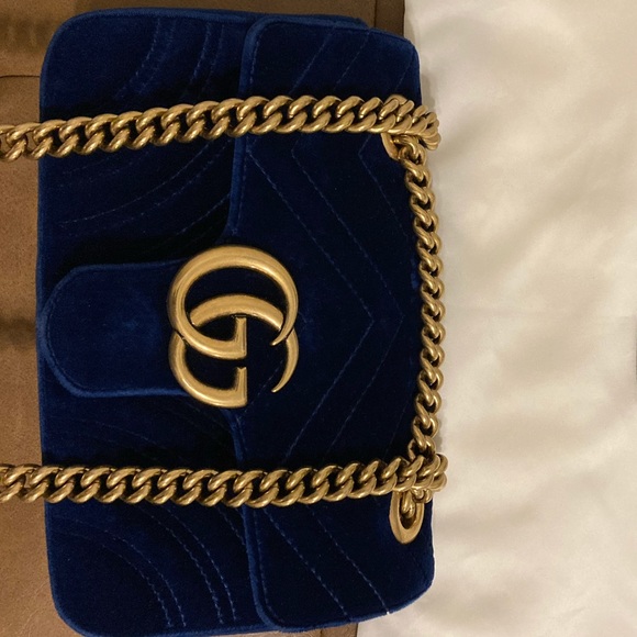 SOLD Gucci Marmont Mini - Picture 9 of 10
